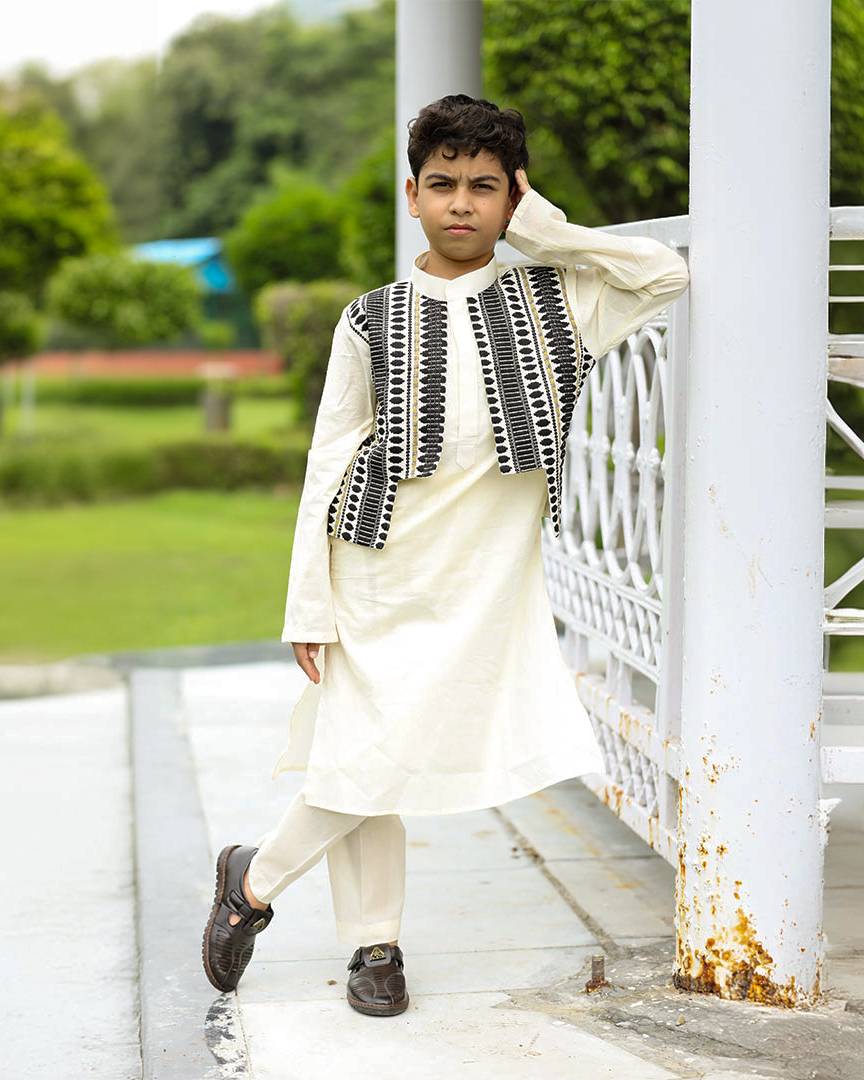 Siyah Afghani Boys Kurta with Jacket and Pajama Set