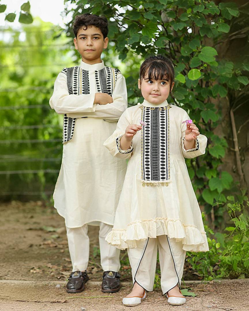 Siyah Afghani Boys Kurta with Jacket and Pajama Set